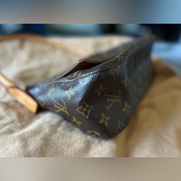 Vintage Louis Vuitton Monogram Printed Leather Shoulder Bag - Picture 9 of 17